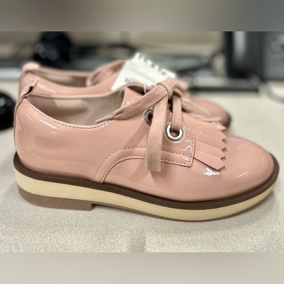 Zara Kids patent Pink oxfords size 2 - Picture 5 of 5